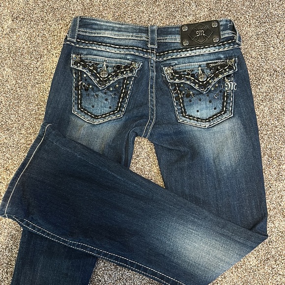 Miss Me Jeans - Picture 6 of 8